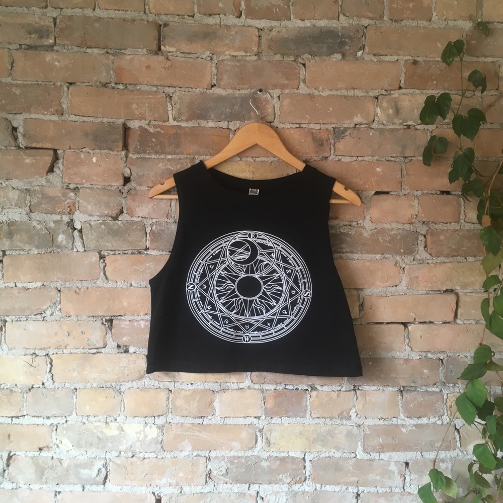 Cropped Muscle Tee